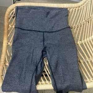 Lululemon leggings size 2 high rise
